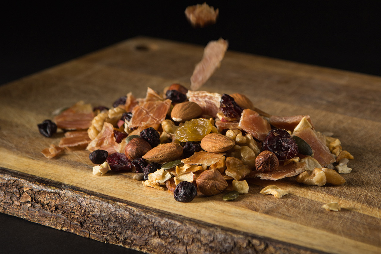 TRAIL MIX - CURCAN/CRANBERRIES/WALNUT - 1 | YEO